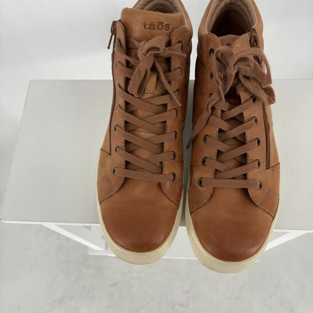 Taos Footwear High-Top Sneaker in Caramel